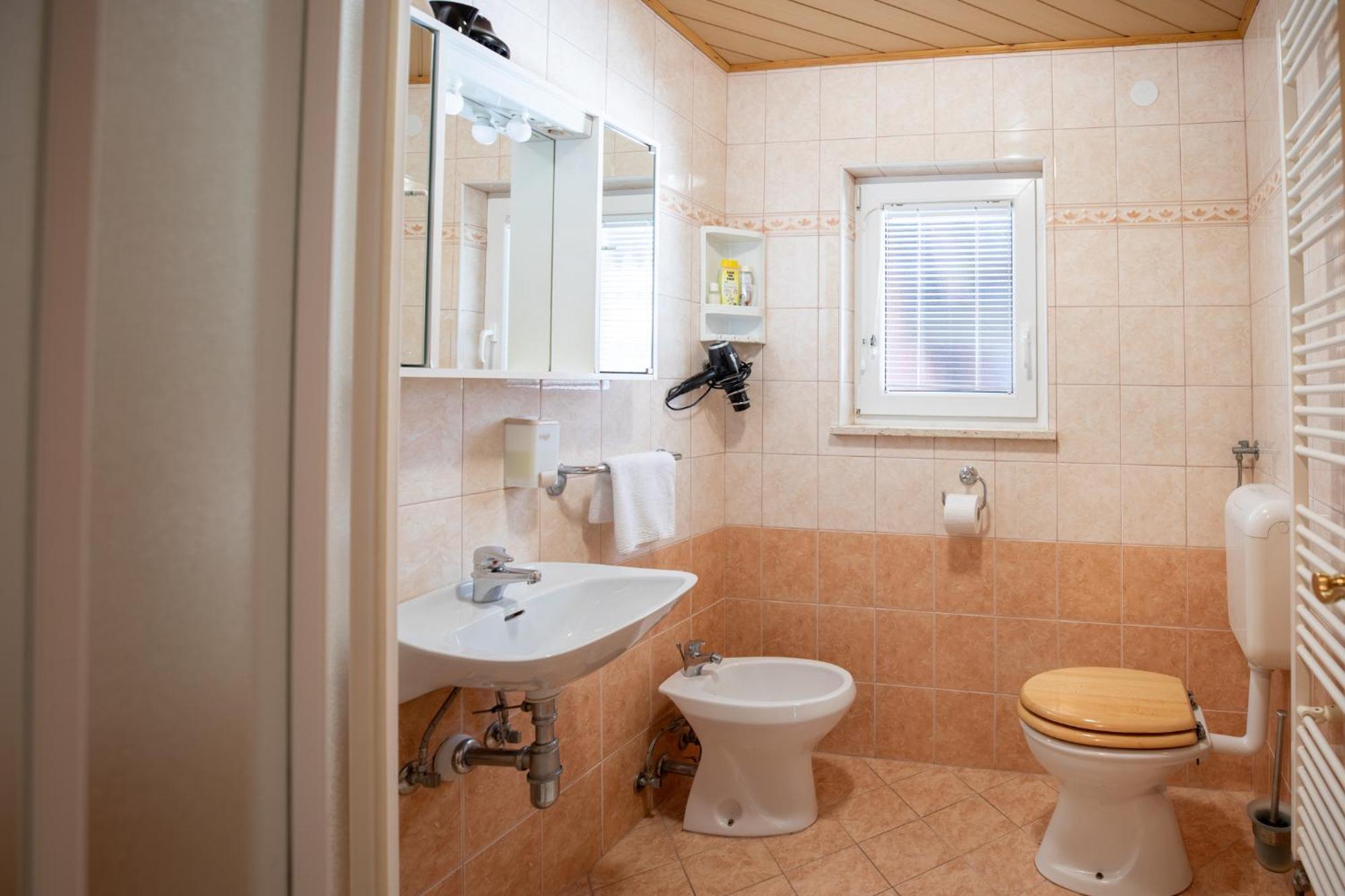 בוהין Apartmaji Colja מראה חיצוני תמונה